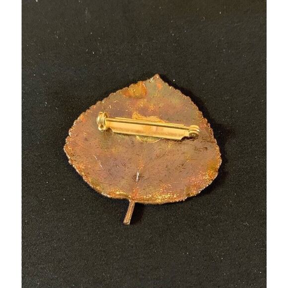 Vintage Beautiful Realistic Leaf Brooch Pin Nature - Picture 5 of 5